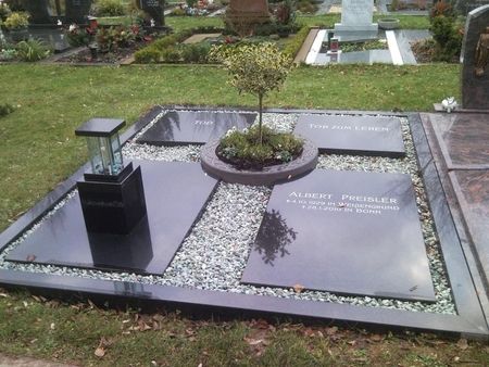 Grabmale - Doppelgräber