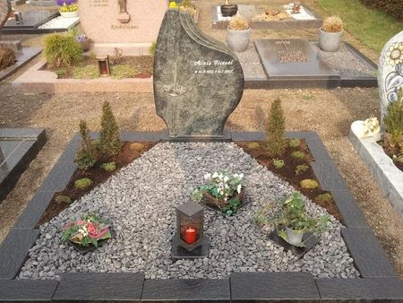 Grabmale - Doppelgräber