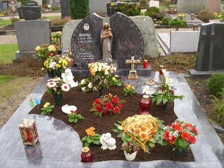 Grabmale - Doppelgräber