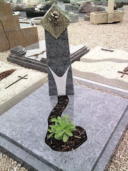 Grabmale - Urnengräber