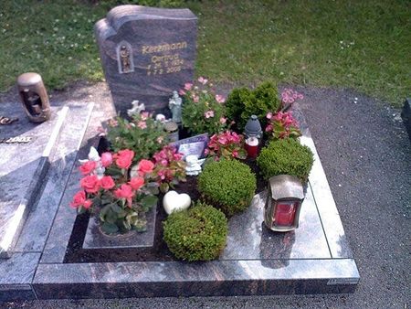 Grabmale - Urnengräber