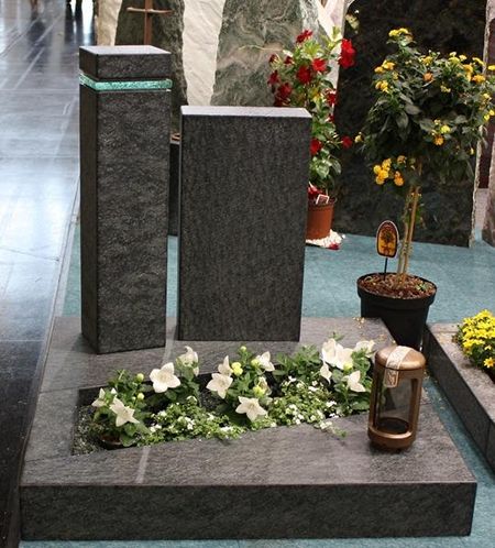 Grabmale - Urnengräber