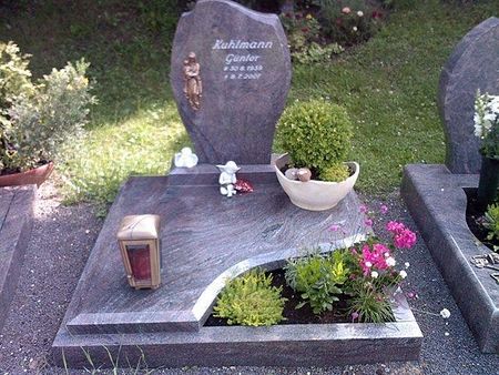 Grabmale - Urnengräber