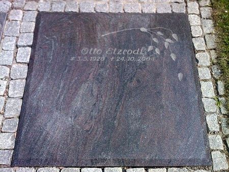 Grabmale - Urnengräber