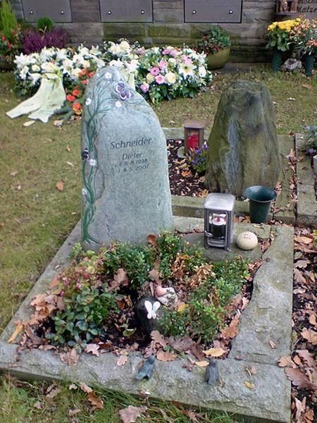 Grabmale - Urnengräber