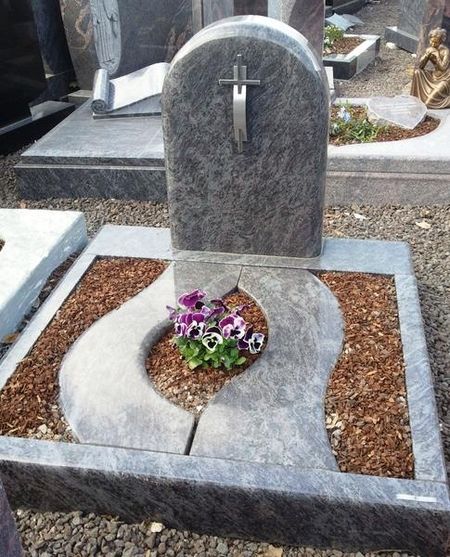 Grabmale - Urnengräber