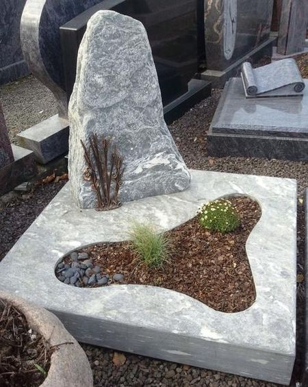 Grabmale - Urnengräber