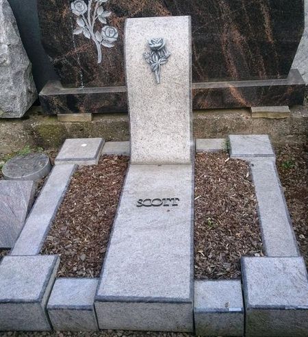 Grabmale - Urnengräber