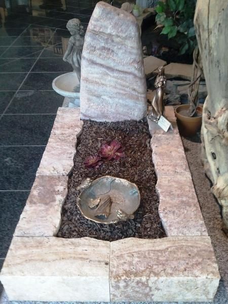 Grabmale - Urnengräber