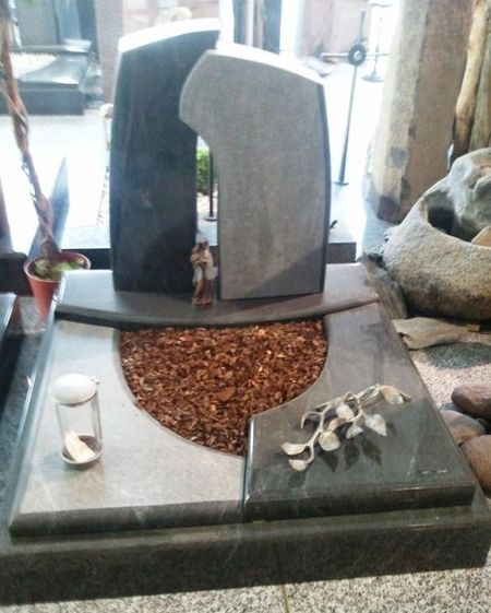 Grabmale - Urnengräber