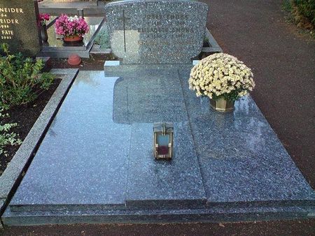 Grabmale - Teil- und Vollabdeckung