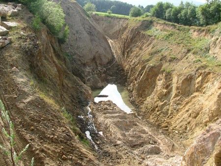 Rosenquarz - Steinbruch im Odenwald