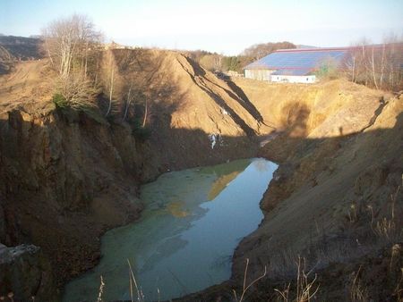 Rosenquarz - Steinbruch im Odenwald