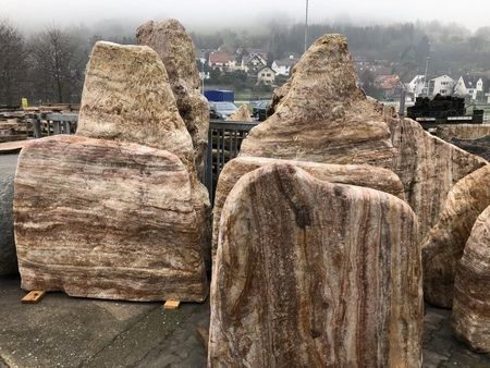 Rosenquarz - Steinbruch im Odenwald