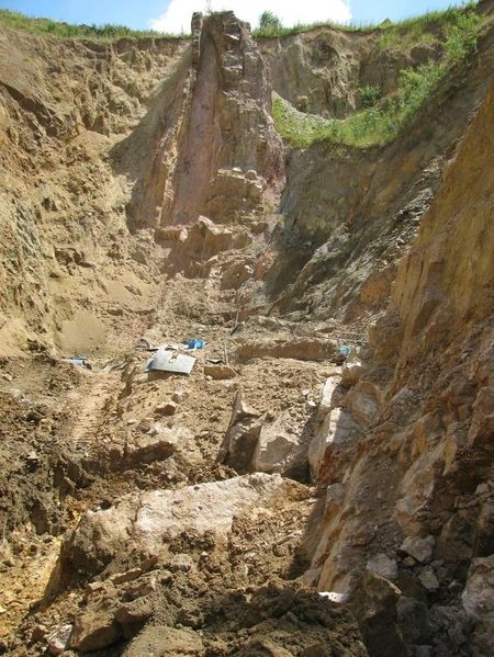 Rosenquarz - Steinbruch im Odenwald