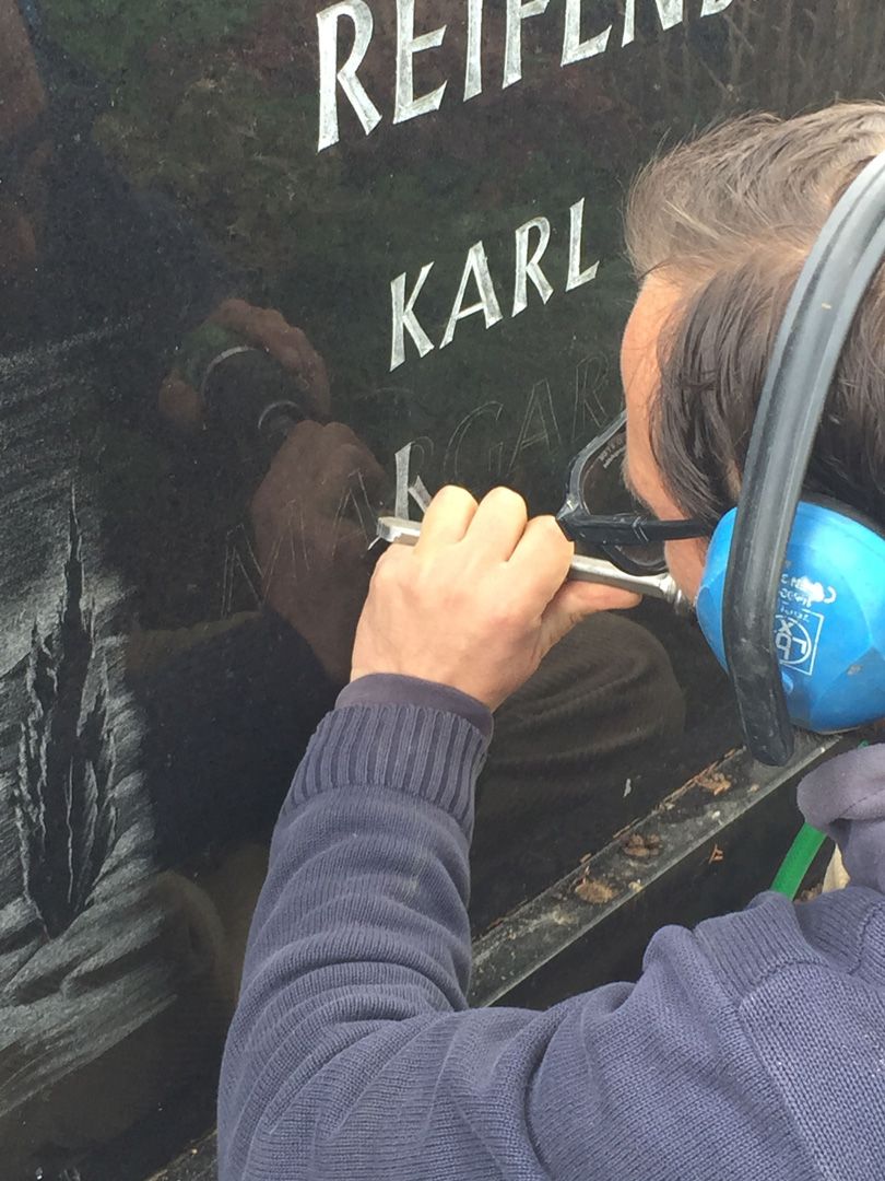 Wir tätigen Nachbeschriftungen vor Ort